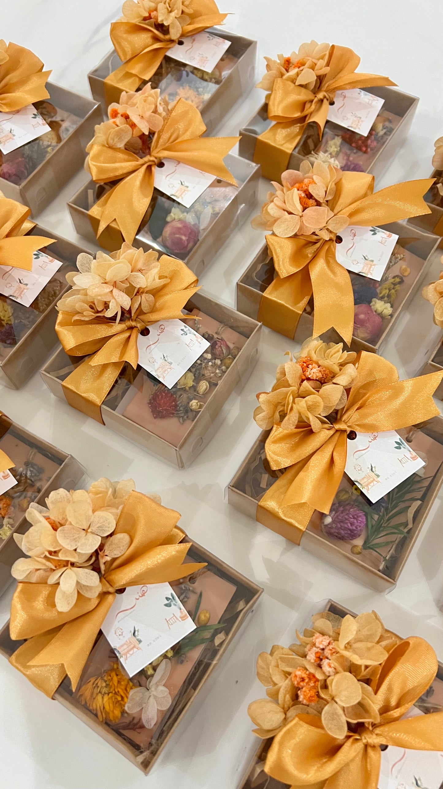 Scented wax tag in all colors