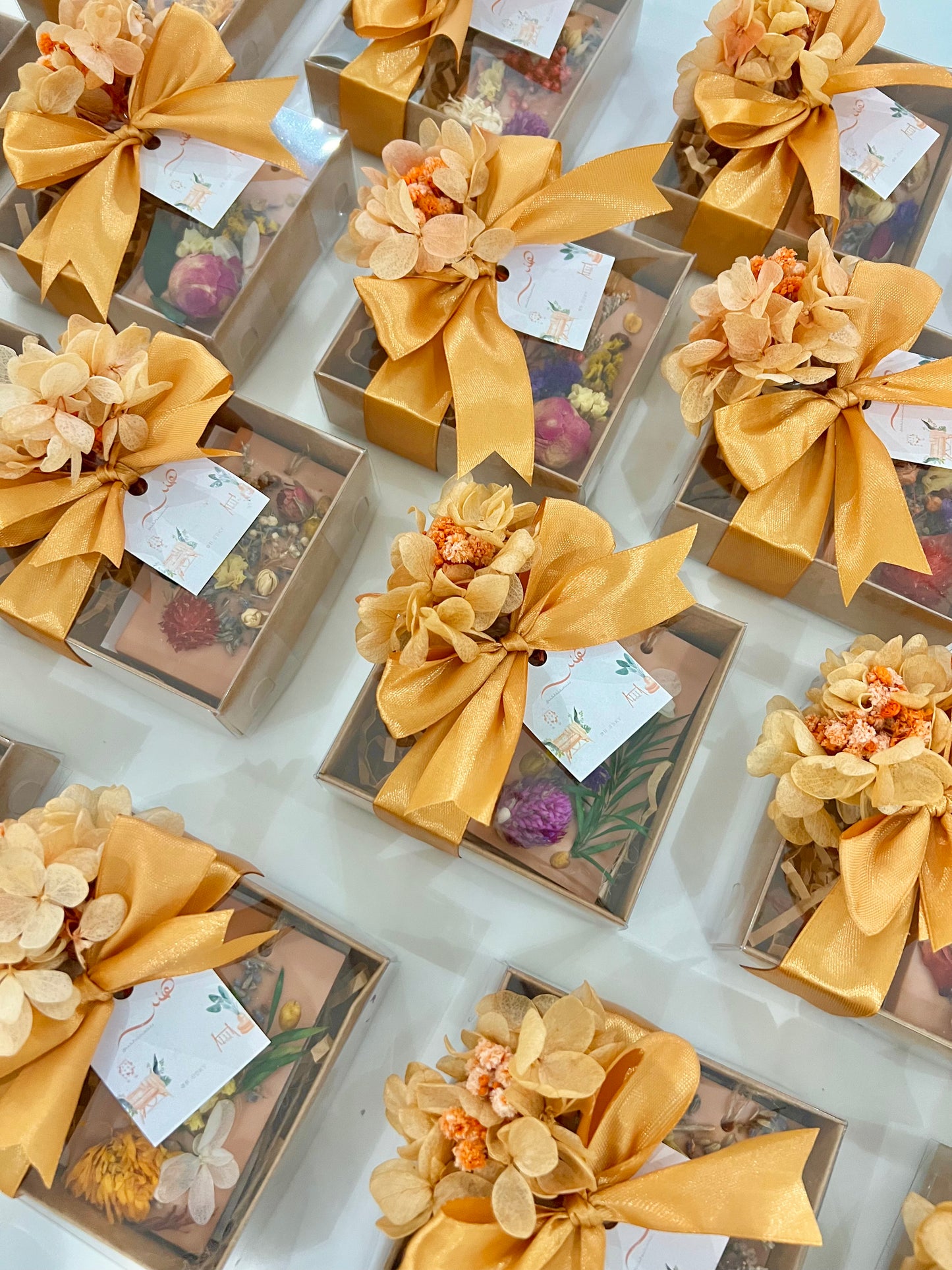 Scented wax tag in all colors