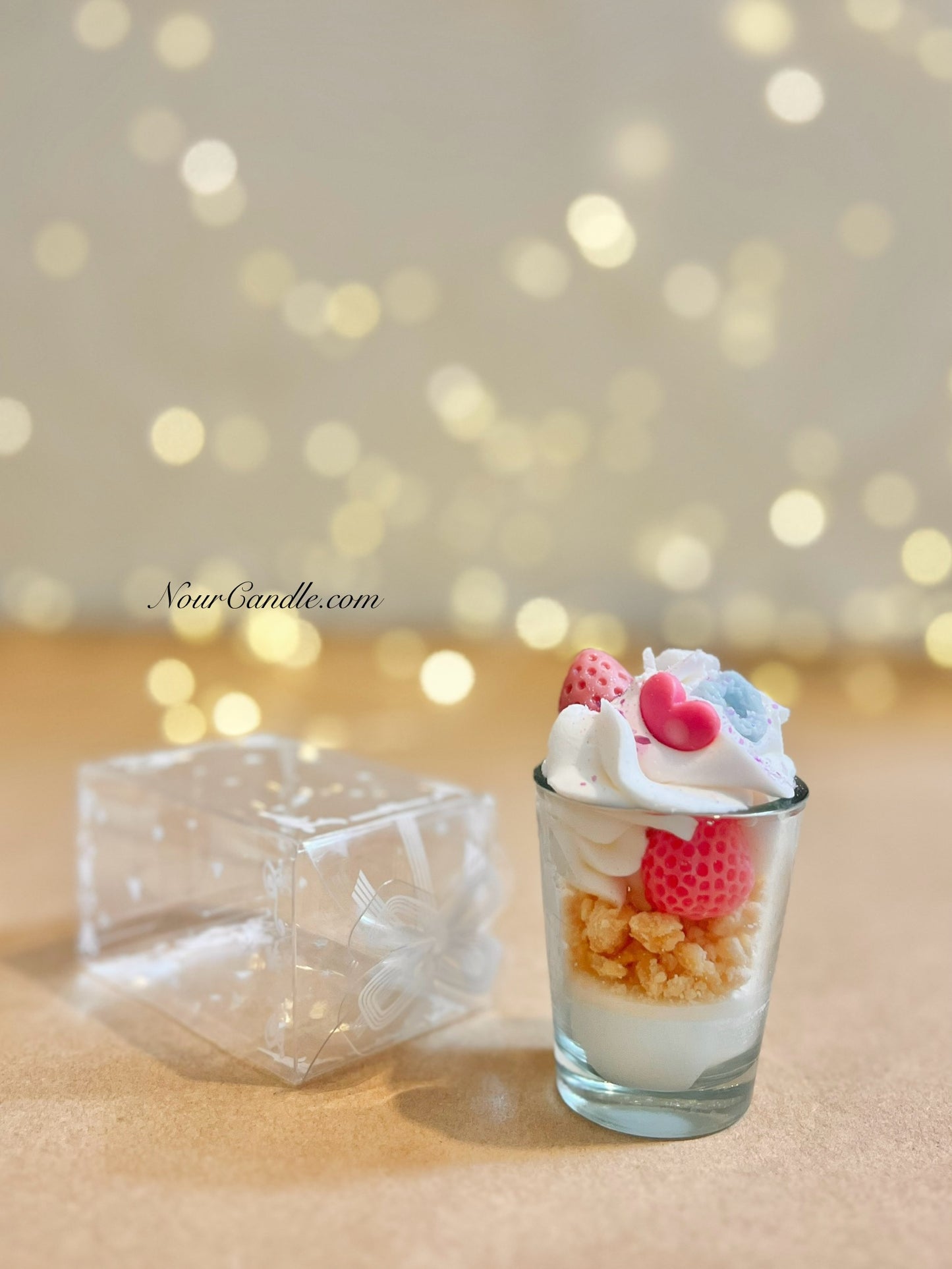 Mini cake candle